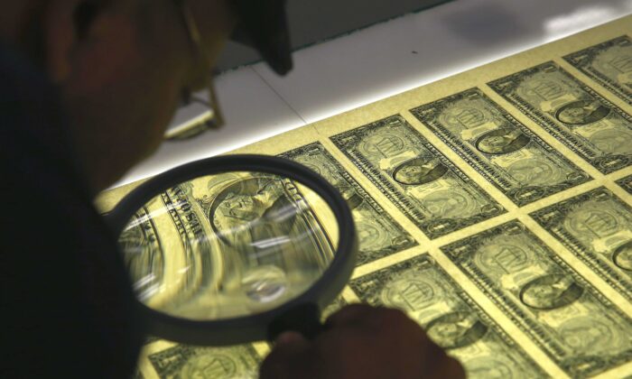 Recession Risk Grows After Money Supply Shrinks at Fastest Pace Since Great Depression