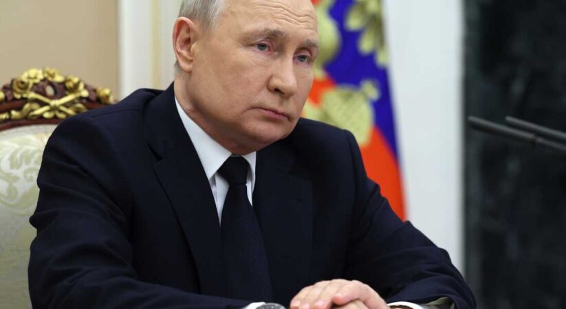 PUTIN CONFIRMS TO TUCKER CARLSON PRESIDENT BIDEN IS NOT RUNNING THE UNITED STATES