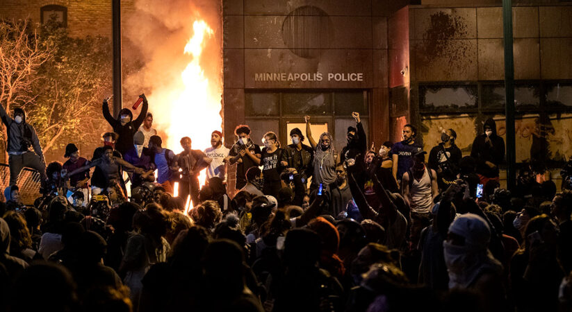 Gavin Newsom’s Oakland, California Transformed Into Warzone On Juneteenth 